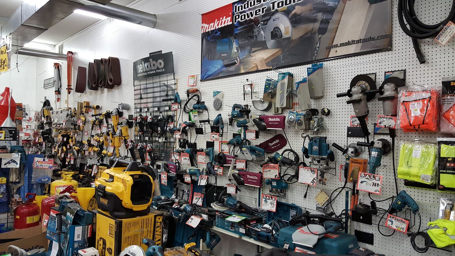 Makita power tool display wall